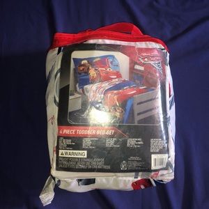 Cars 3 Toddler bed set (4 piece set)